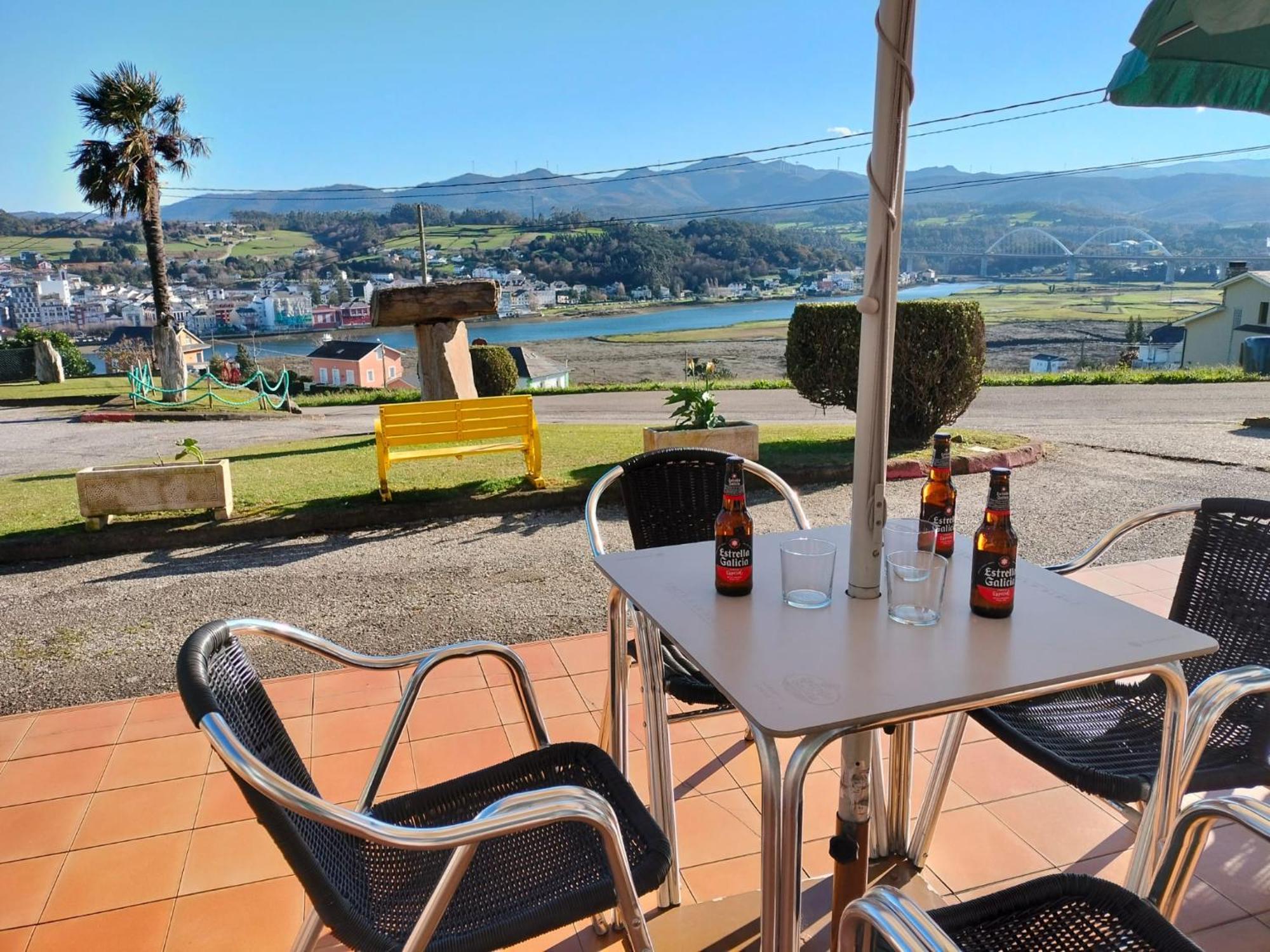 Hotel Capellan Navia Exteriör bild